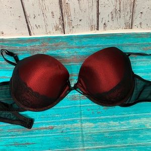 Vassarette Red & Black Bra sz 38 C